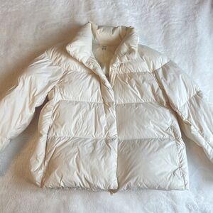 Uniqlo Powder Soft Down Puffer Lightweight Jacket